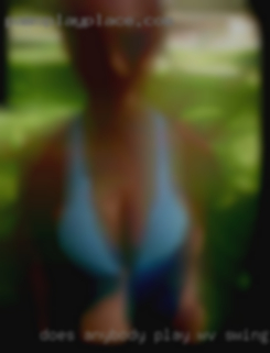 Does anybody play in WV swingers the day?